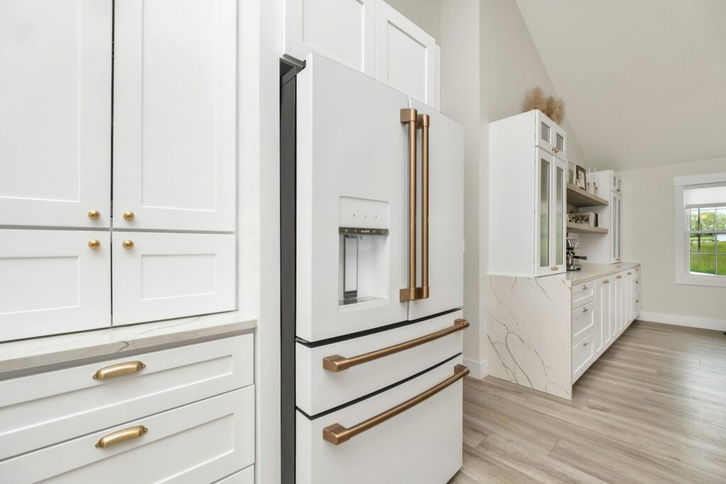 Kitchen Cabinet Tidy