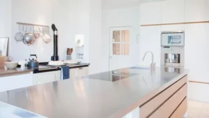 stainless-steel-countertops-in-modern-kitchen.jpeg-e1684751627734